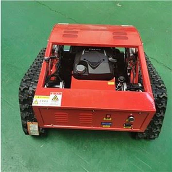 Máy cắt cỏ bằng xăng